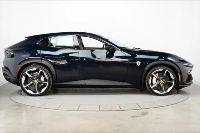 فيراري Purosangue SUV 2024