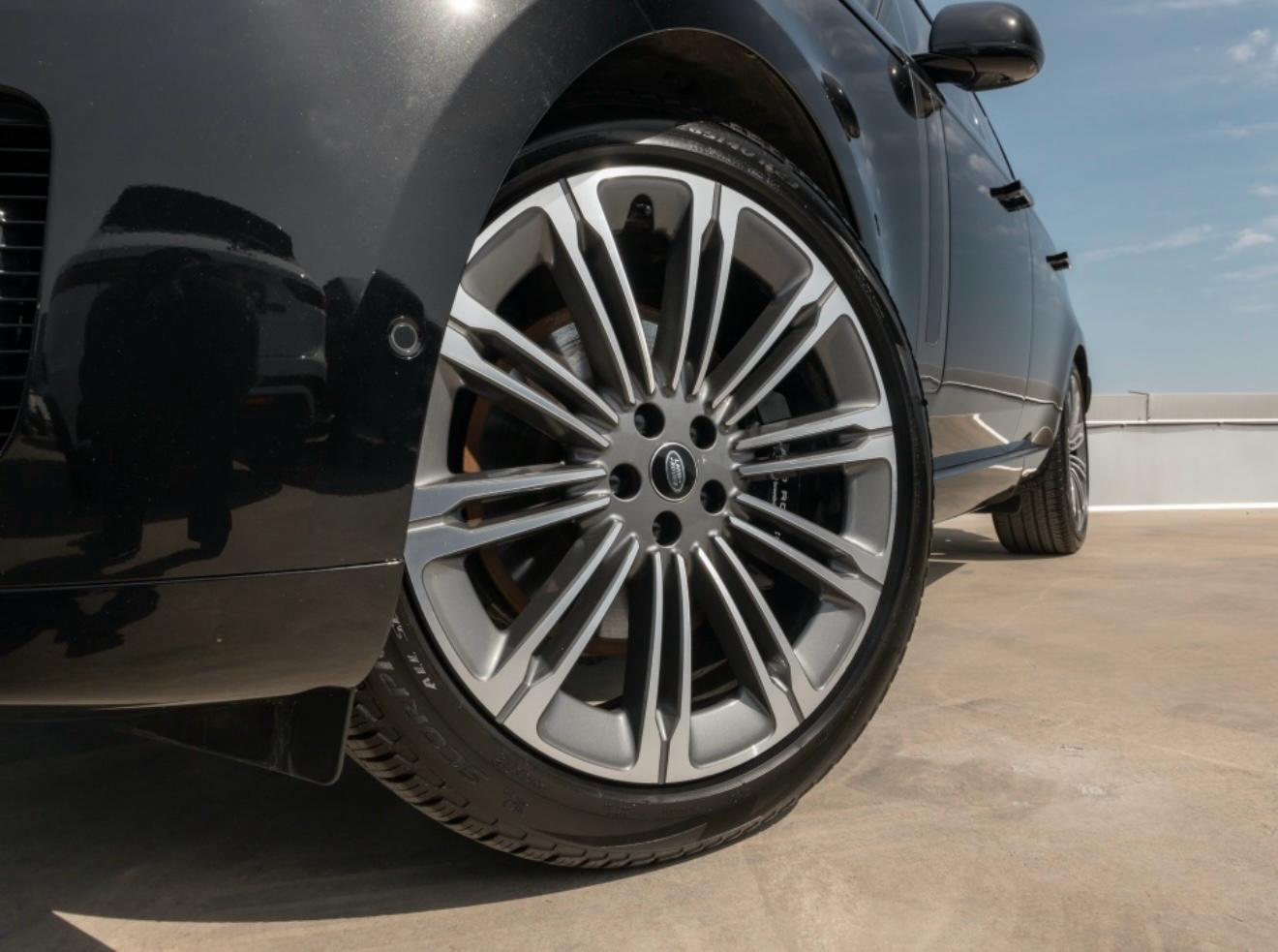لاند روفر Rang Rover Any 2023 لاند روفر Rang Rover Any 2023