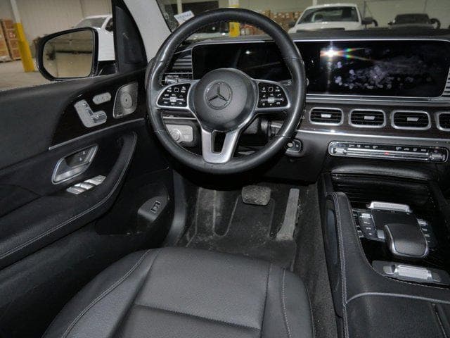 مرسيدس GLS 450 2023 مرسيدس GLS 450 2023