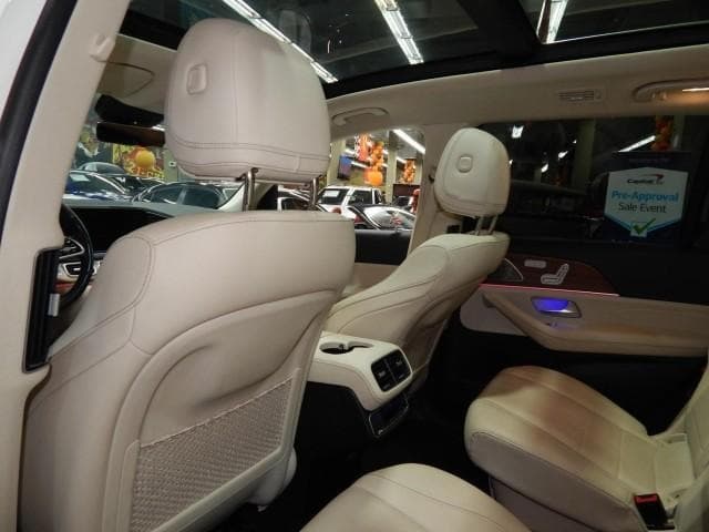 مرسيدس GLS 450 2023 مرسيدس GLS 450 2023