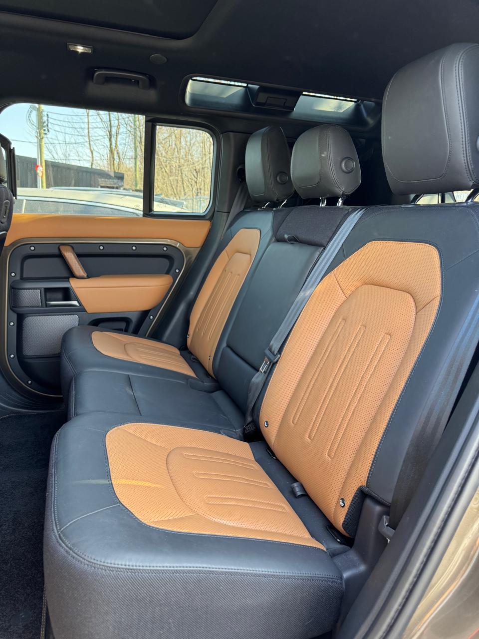Land-Rover Defender 110 P 400 X 2022 Land-Rover Defender 110 P 400 X 2022