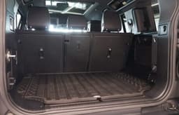 لاند روفر Defender X 2022