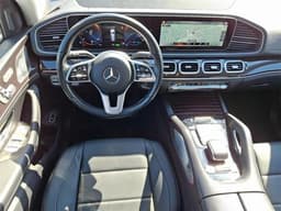 مرسيدس GLS 450 2023 مرسيدس GLS 450 2023
